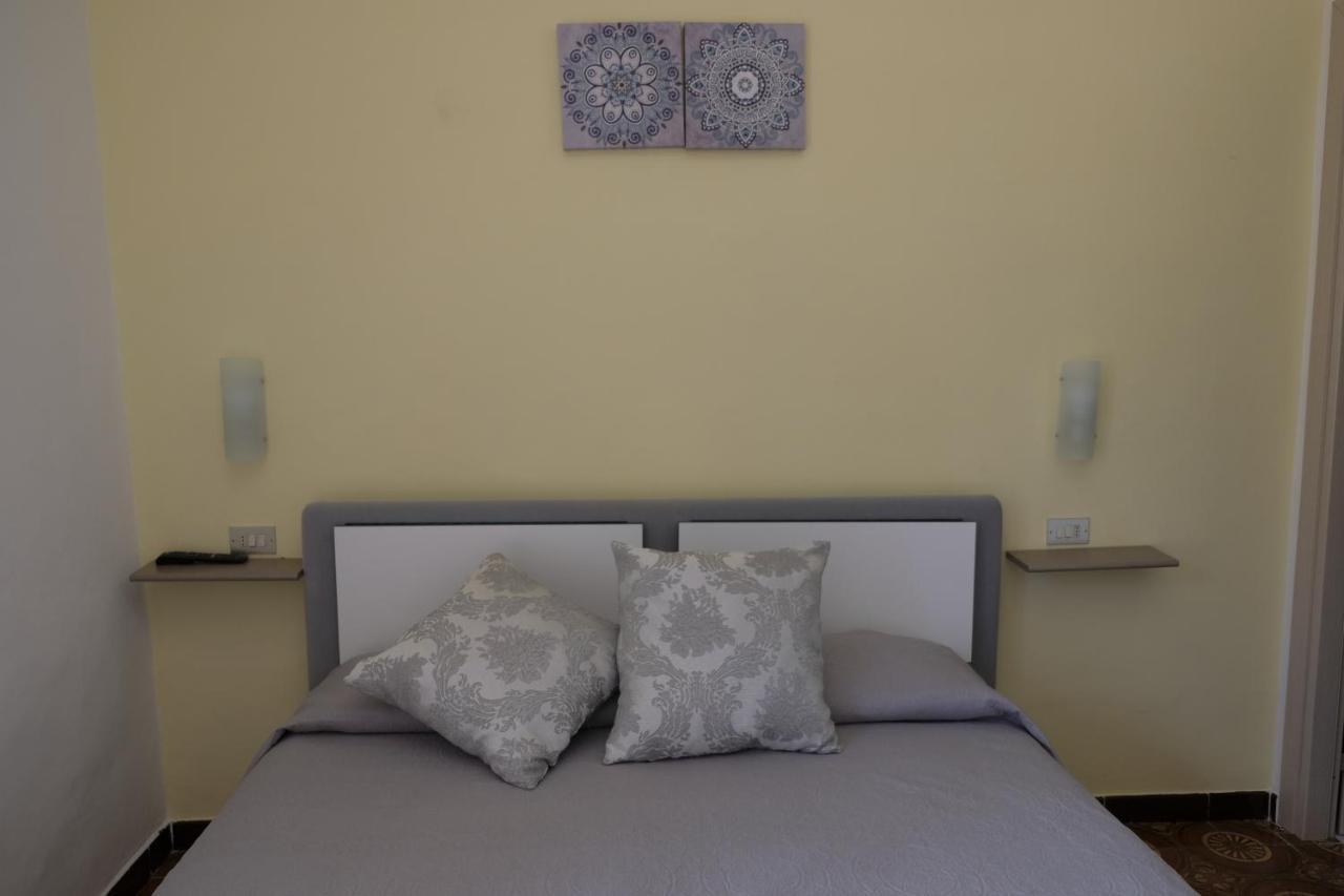 I Tredici Casali Villa Tramonti Bagian luar foto