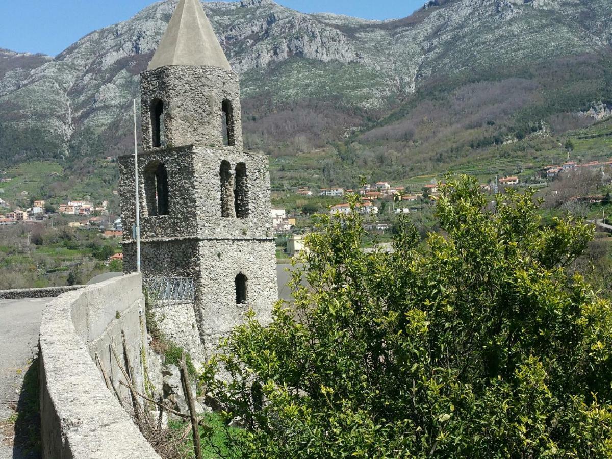 I Tredici Casali Villa Tramonti Bagian luar foto