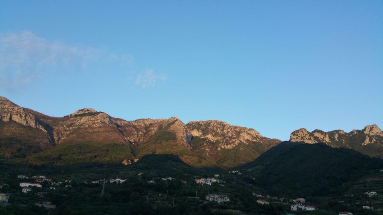 I Tredici Casali Villa Tramonti Bagian luar foto