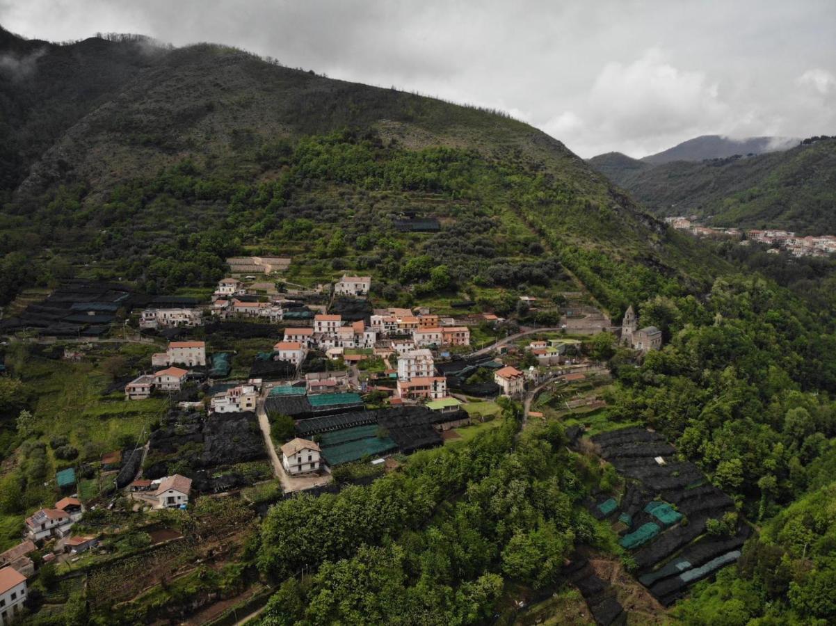 I Tredici Casali Villa Tramonti Bagian luar foto